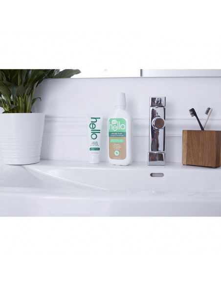 Отбеливающая зубная паста Hello Naturally Healthy Whitening Tea Tree + Coconut Oil фото 8